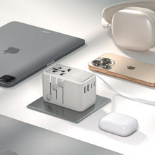 將圖片載入圖庫檢視器 T35L 35W 八合一旅行萬用伸縮線電源供應器 搭配 M100+ USB3.1 Gen2 充電傳輸線