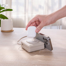 將圖片載入圖庫檢視器 GRAVITY X5 USB-C & Lightning 五合一萬用磁吸行動電源