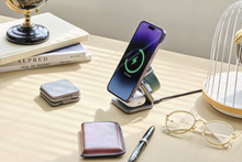 將圖片載入圖庫檢視器 Mag 3 折疊式三合一旅行磁吸無線充電座
