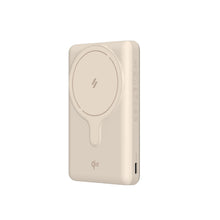 將圖片載入圖庫檢視器 VIONTA GQ1 Qi2 支架款行動電源 + MS401 四合一 60W 磁吸充電線