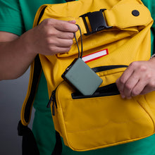 將圖片載入圖庫檢視器 GRAVITY 30W 自帶線快充行動電源 搭配 EVE II 飛機用藍牙音訊收發器