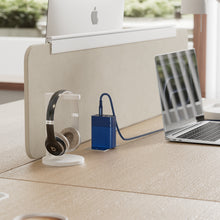 將圖片載入圖庫檢視器 GaN Hub 65W 氮化鎵影像傳輸電源供應器 搭配 Mac 360 鋁合金旋轉折疊式支架