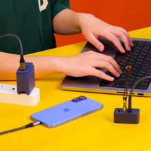 將圖片載入圖庫檢視器 GaN Hub 65W 氮化鎵影像傳輸電源供應器 搭配 Mac 360 鋁合金旋轉折疊式支架