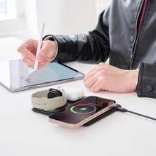 將圖片載入圖庫檢視器 M301 Qi2 三合一磁吸充電盤 + EVE II 飛機用藍牙音訊收發器