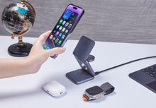 將圖片載入圖庫檢視器 Mag 3 折疊式三合一旅行磁吸無線充電座 + OMNIA P3 USB-C 33W迷你快充電源供應器