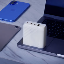 將圖片載入圖庫檢視器 P100 GaN 100W 四孔快速電源供應器 + iLinio C100 USB-C 100W 磁吸充電線