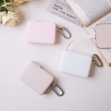 將圖片載入圖庫檢視器 VIONTA T1 旅行用自帶線行動電源 + P3 USB-C 33W 迷你快充電源供應器