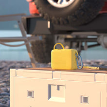 將圖片載入圖庫檢視器 VIONTA T1 旅行用自帶線行動電源 + P3 USB-C 33W 迷你快充電源供應器