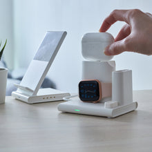 將圖片載入圖庫檢視器 OMNIA Q4 - 模組化4合1無線充電座