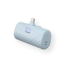 將圖片載入圖庫檢視器 [新品上市] GRAVITY F5C USB-C LED 顯示口袋型行動電源 搭配 EVE II 飛機用藍牙音訊收發器
