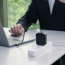 將圖片載入圖庫檢視器 [雙11 優惠] L65 GaN 65W USB-C 伸縮線快速電源供應器（灰色）+ iLinio C100 USB-C 100W 磁吸充電線
