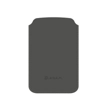 將圖片載入圖庫檢視器 [新品上市] VIONTA L10 超薄型磁吸行動電源 + T45 45W 旅行電源供應器
