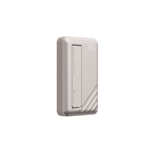 將圖片載入圖庫檢視器 VIONTA D10 Qi2 固態式無線支架款行動電源 10000mAh 搭配 iLinio FS120 USB-C 100W 磁吸支架充電線
