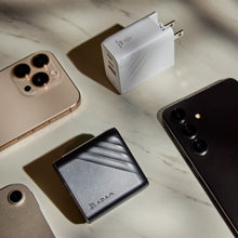 將圖片載入圖庫檢視器 【iPhone 18 必備組合】P67 GaN 67W 三孔快速充電器
