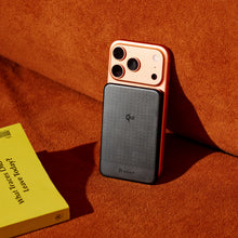將圖片載入圖庫檢視器 【iPhone 18 必備組合】VIONTA Air 5 Qi2 固態式磁吸行動電源 搭配 iLinio C100 USB-C 100W 磁吸充電線 (一組二入)
