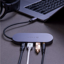 將圖片載入圖庫檢視器 CASA Hub S USB-C 五合一外接SSD固態硬碟集線器
