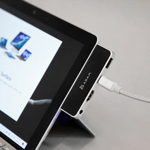 將圖片載入圖庫檢視器 CASA Hub S4 USB−C 四合一 Microsoft Surface Go 集線器 黑銀
