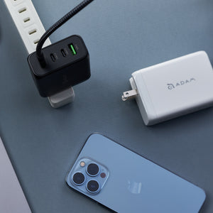 OMNIA Pro 130 130W 4孔旅行萬用快速電源供應器 + PeAk II USB-C to Lightning Cable C200B 金屬編織傳輸線